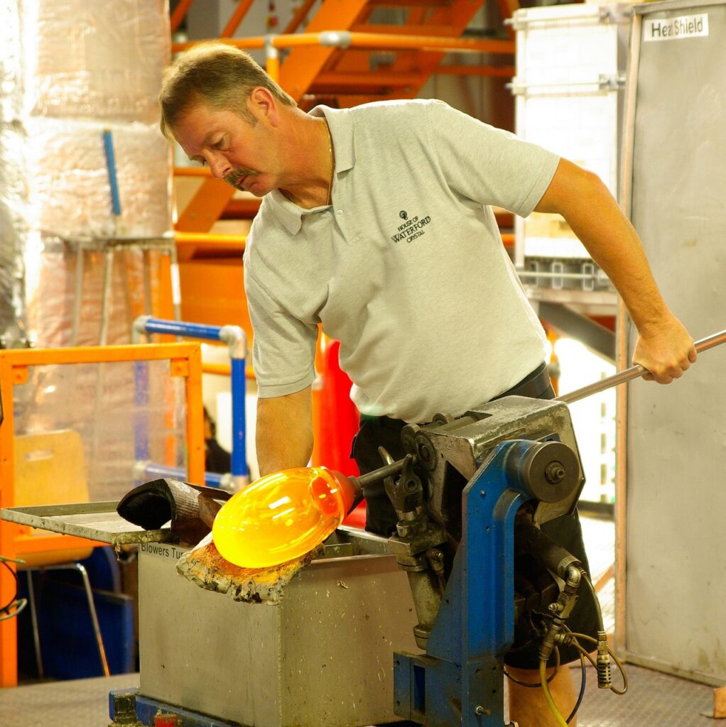 g35e8521bf82b5abd2643c46625c4d010d916b4427014ee60bb58245cb0c3f6356d127f03b1eeeb3e03c66721c169ab8b_1280-531139 ireland, glassware, artisan, ireland, artisan, artisan, artisan, artisan, artisan